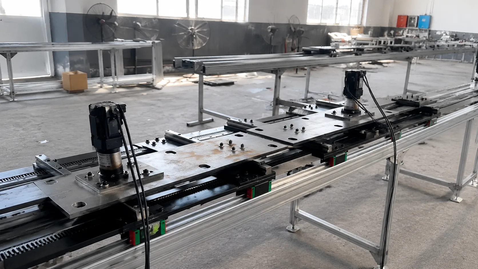 Aluminium linear rail assembly line for sliding display systems