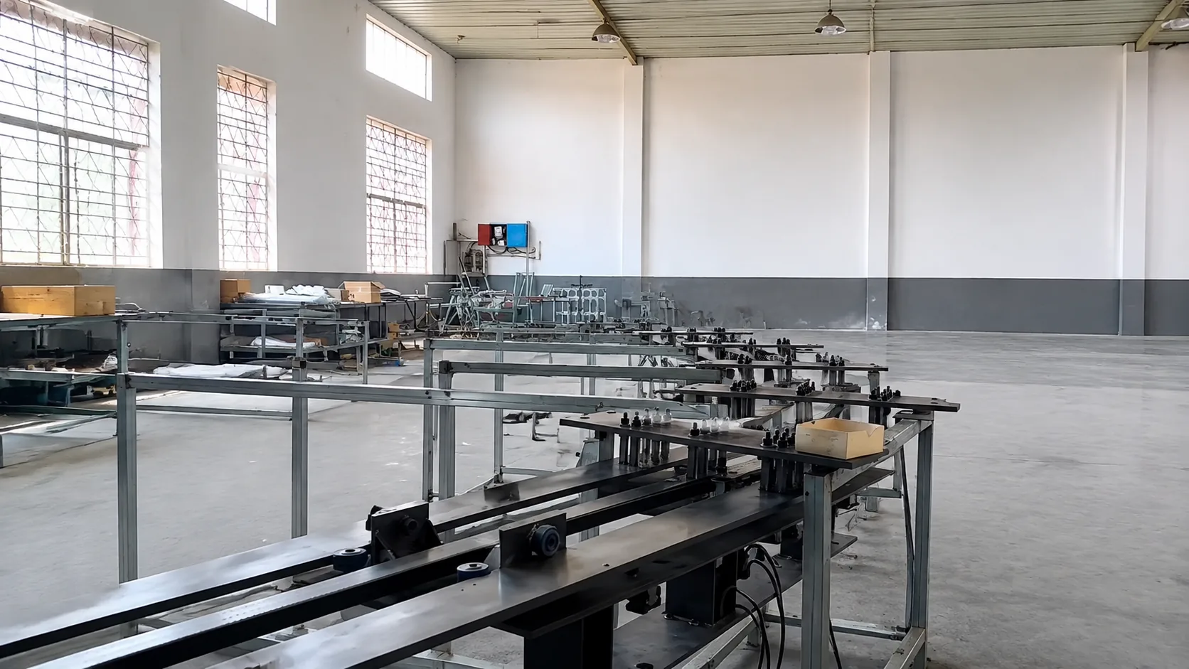 Metal track assembly area for kinetic LED motion structures